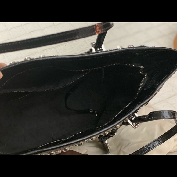 Michael Kors - Picture 2 of 2